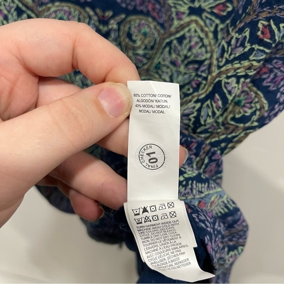 Lucky Brand Paisley Split Back Tee in Navy Size Small - Picture 7 of 11